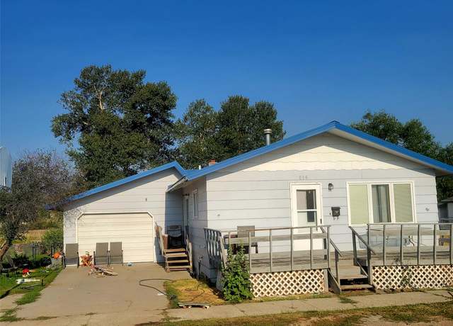 Property at 816 , 810 2nd St, Deer Lodge, MT 59722, 5 beds, 2 baths