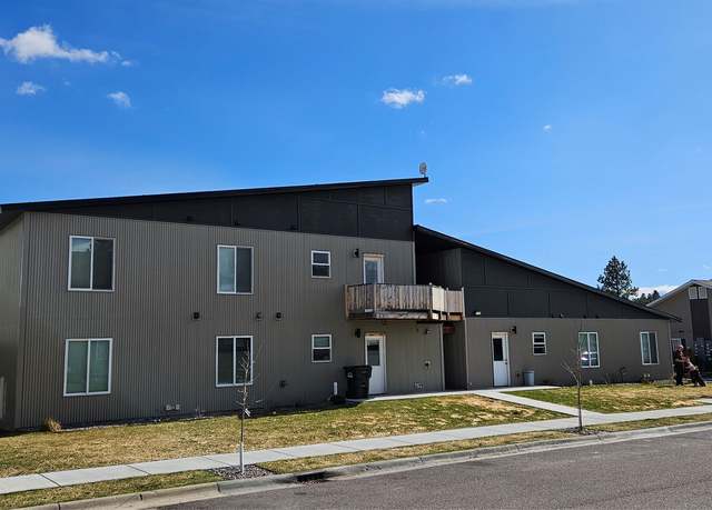 Property at 10 Diane Rd, Columbia Falls, MT 59912, 18 beds, 12 baths