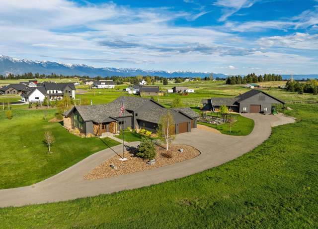Property at 154 Mannington St, Kalispell, MT 59901, 5 beds, 4.5 baths