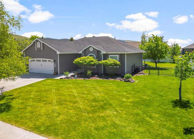 Property at 4903 Christian Dr, Missoula, MT 59803, 4 beds, 3 baths
