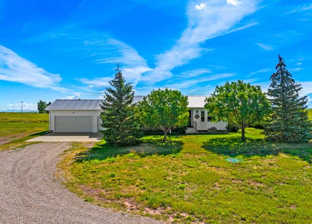 Property at 3 Custer Ln, Great Falls, MT 59405, 4 beds, 2 baths