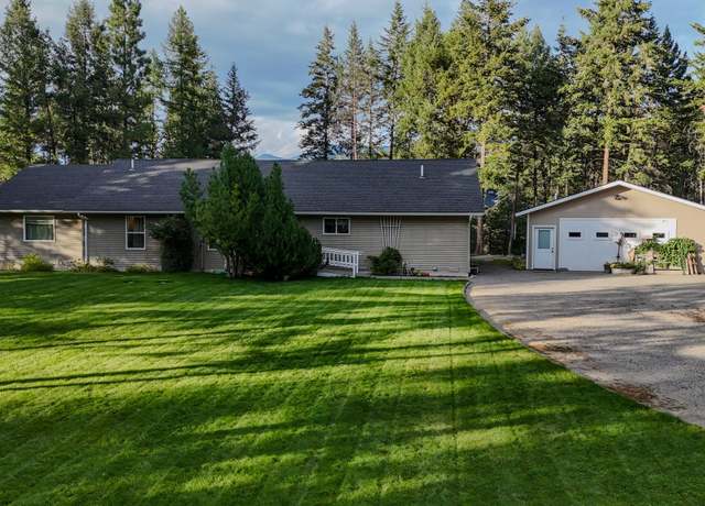 Property at 788 Tobacco Rd, Eureka, MT 59917, 5 beds, 3 baths