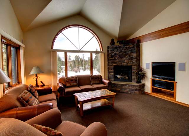 Property at 997 Saint Andrews Dr, Columbia Falls, MT 59912, 3 beds, 3 baths