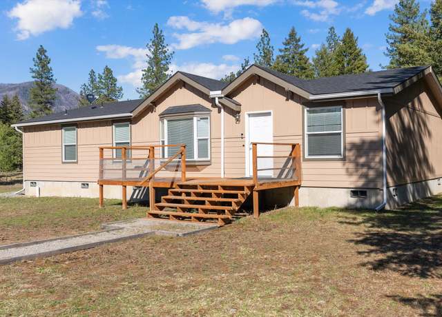 Property at 15 Libby Ln, Thompson Falls, MT 59873, 3 beds, 2 baths