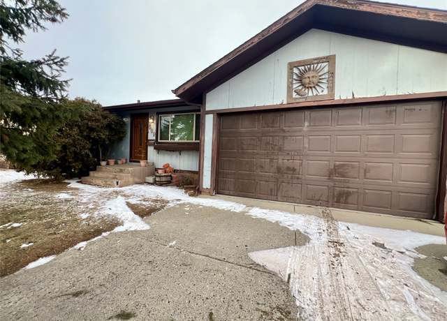 Property at 509 25th Ave NE, Great Falls, MT 59404, 4 beds, 3 baths
