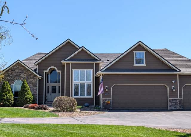 Property at 1225 Quail Ridge Dr, Kalispell, MT 59901, 3 beds, 2 baths