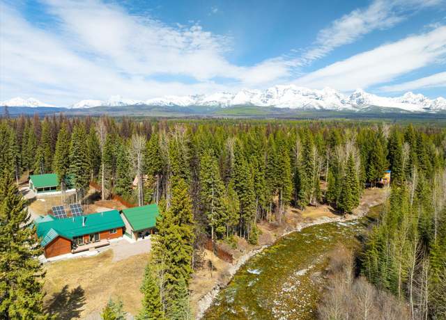 Property at 720 Deep Woods Trl, Polebridge, MT 59928, 2 beds, 2 baths