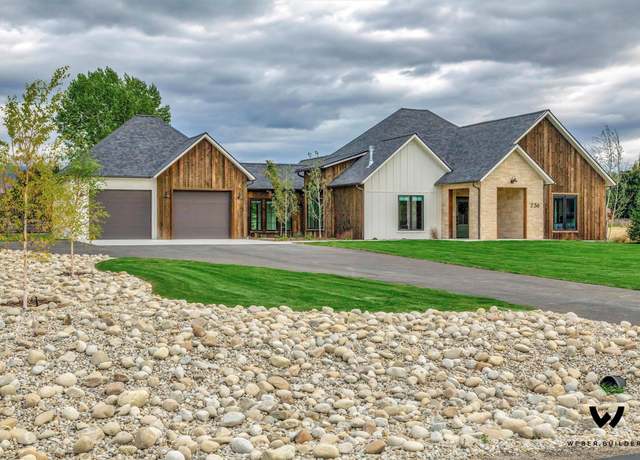 Property at 236 Lore Ln, Hamilton, MT 59840, 3 beds, 2.5 baths