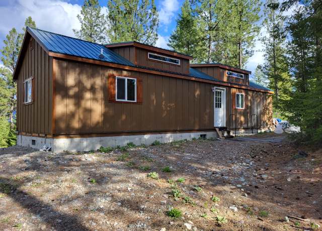 Property at 762 Hillandale Trl, Eureka, MT 59917, 1 bed, 1 bath