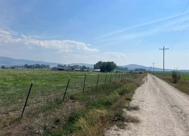 Property at 1019 Leese Ln, Stevensville, MT 59870, 3 beds, 1 bath