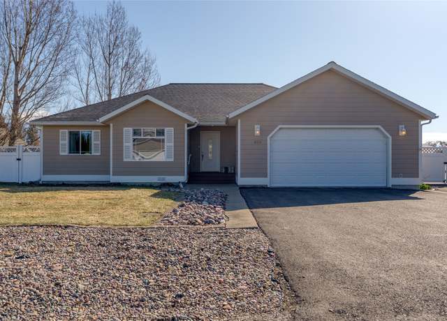 Property at 675 Pebble Dr, Kalispell, MT 59901, 3 beds, 2.5 baths
