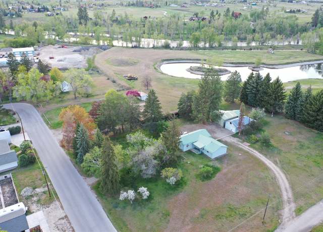 Property at 504 Pennsylvania Ave, Hamilton, MT 59840, 3 beds, 2 baths