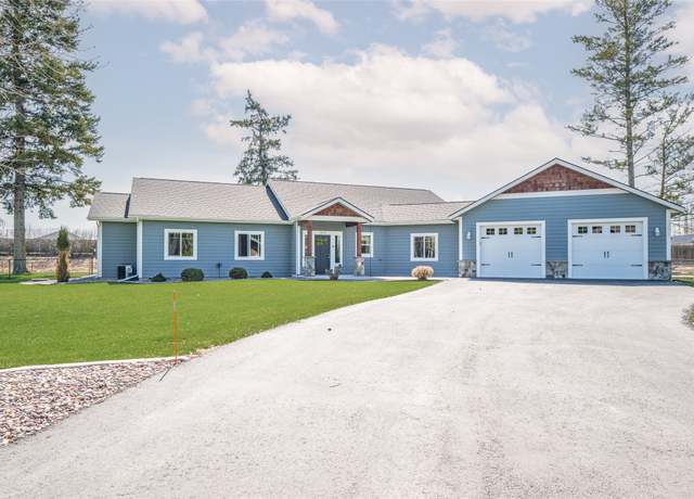 Property at 453 Forest Edge Trl, Kalispell, MT 59901, 4 beds, 2.5 baths