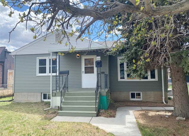 Property at 1220 6th Ave S, Great Falls, MT 59405, 3 beds, 2 baths