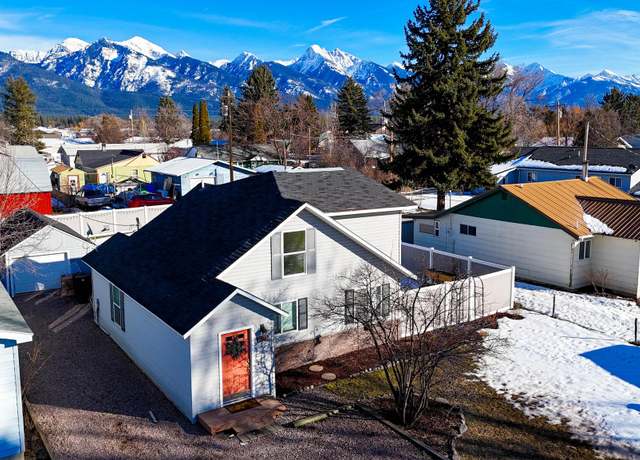 Property at 512 2nd Ave SE, Ronan, MT 59864, 3 beds, 2 baths