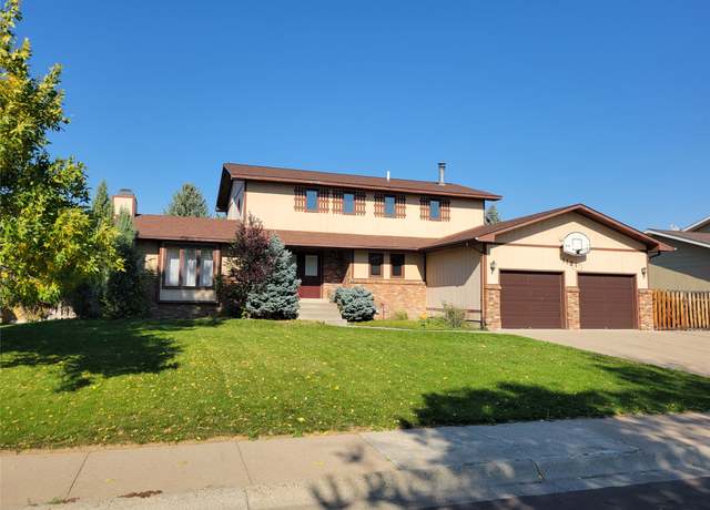 Property at 1121 22nd Ave SW, Great Falls, MT 59404, 5 beds, 3.5 baths