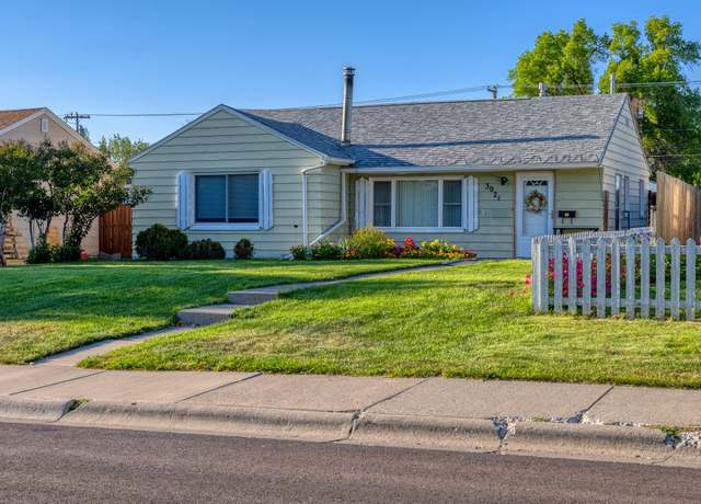 Property at 3021 7th Ave N, Great Falls, MT 59401, 3 beds, 1 bath