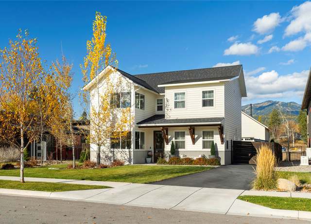 Property at 736 Cottonwood Ct, Whitefish, MT 59937, 3 beds, 3 baths