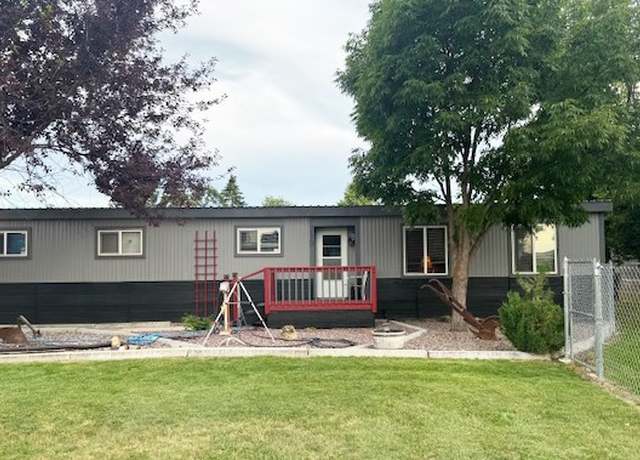 Property at 130 E Reserve Dr, Kalispell, MT 59901, 3 beds, 2 baths