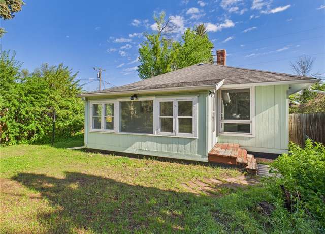 Property at 2815 1st Ave N, Great Falls, MT 59401, 2 beds, 1 bath