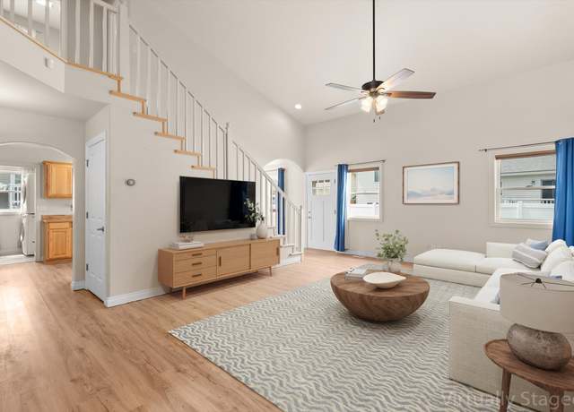 Property at 112 Boise Ave, Kalispell, MT 59901, 4 beds, 2.5 baths