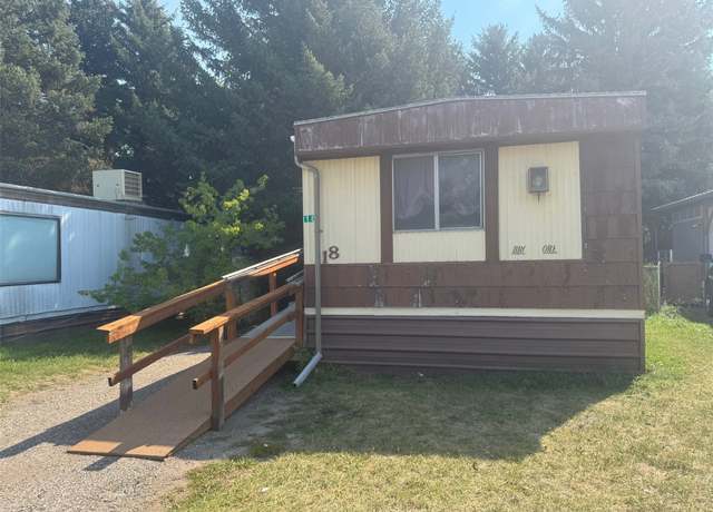 Property at 2226 Central Ave W #18, Great Falls, MT 59404, 2 beds, 2 baths