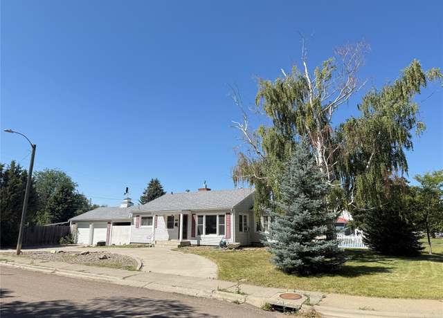 Property at 2726 7th Ave N, Great Falls, MT 59401, 3 beds, 1.5 baths