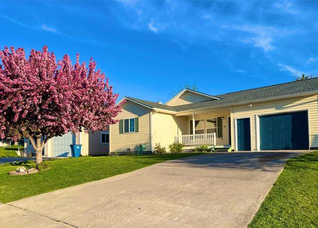 Property at 4 Weber Ave, Polson, MT 59860, 3 beds, 2 baths