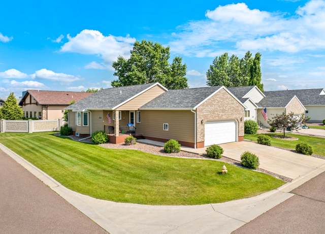 Property at 1713 Ferret Way, Great Falls, MT 59405, 3 beds, 3 baths