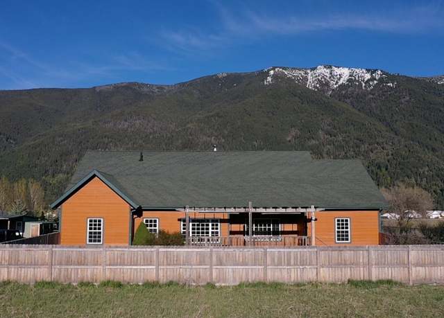 Property at 926 Jensen Rd, Columbia Falls, MT 59912, 3 beds, 2 baths