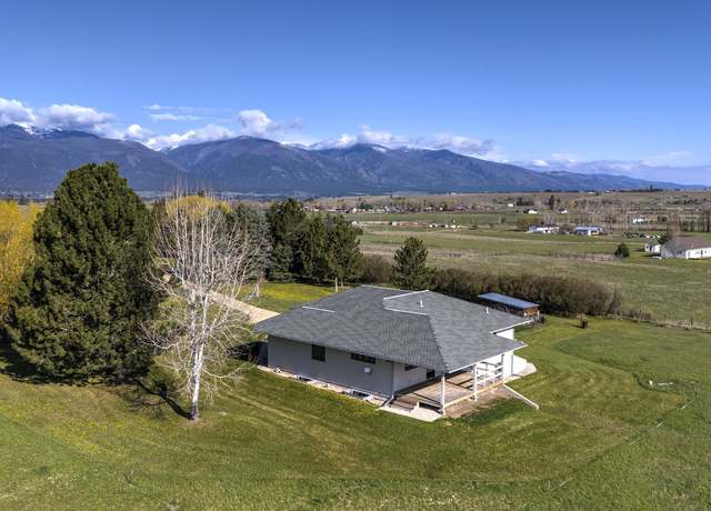 Property at 4298 Illinois Bench Rd, Stevensville, MT 59870, 4 beds, 3 baths