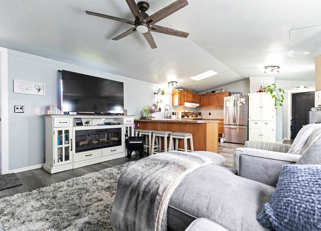 Property at 13414 Ashlyn Drive Dr, Missoula, MT 59808, 3 beds, 2 baths