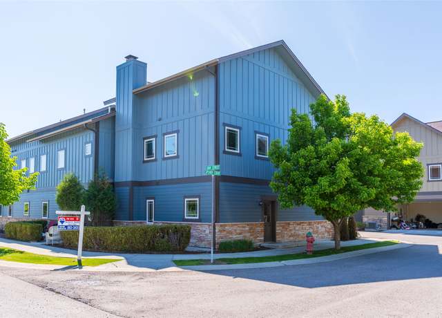 Property at 119 Oak St, Whitefish, MT 59937, 3 beds, 2.5 baths