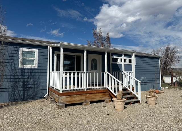 Property at 115 Stewart St, Anaconda, MT 59711, 3 beds, 2 baths