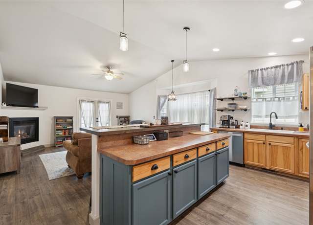 Property at 278 Empire Loop, Kalispell, MT 59901, 2 beds, 2 baths