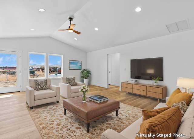 Property at 417 I St, Townsend, MT 59644, 3 beds, 2 baths