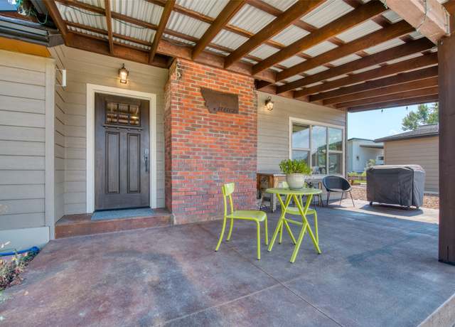 Property at 807 Honey House Ln, Corvallis, MT 59828, 4 beds, 3 baths