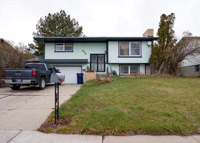 Property at 975 Avenue E NW, Great Falls, MT 59404, 3 beds, 2 baths