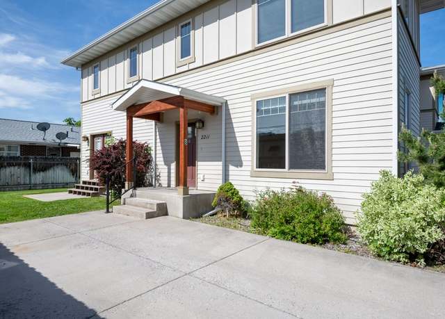 Property at 2211 S Russell St, Missoula, MT 59801, 3 beds, 2.5 baths
