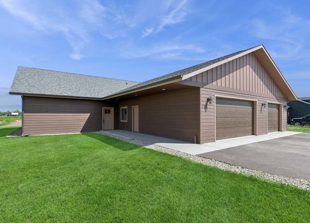 Property at 123 Shadow Mountain Trl, Kalispell, MT 59901, 4 beds, 3 baths