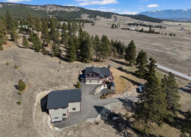 Property at 240 Kienas Rd, Kalispell, MT 59901, 5 beds, 3 baths