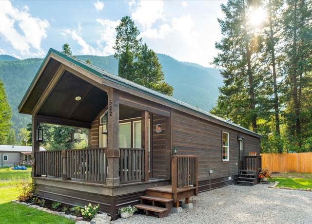 Property at 522 Glacier Ave, Hungry Horse, MT 59919, 1 bed, 1 bath