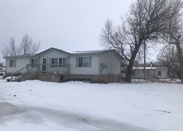 Property at 307 Deer Lodge Ave, Shelby, MT 59474, 5 beds, 3 baths