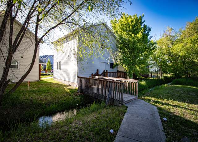 Property at 1310 Linnea Ln, Missoula, MT 59801, 4 beds, 2.5 baths