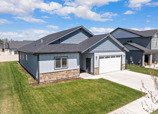 Property at 3019 Elderberry Ave, Kalispell, MT 59901, 3 beds, 2 baths