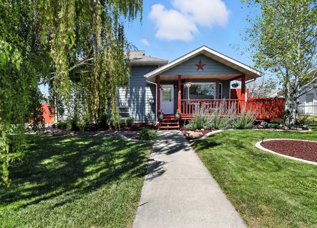 Property at 1909 19th Ave S, Great Falls, MT 59405, 4 beds, 3 baths
