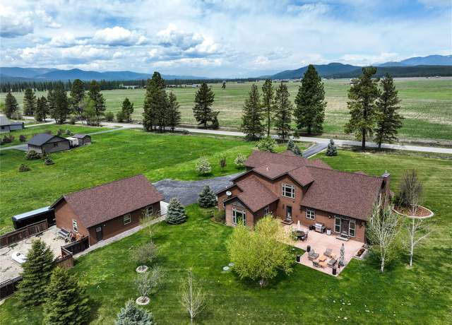 Property at 432 Spring Prairie Rd, Whitefish, MT 59937, 5 beds, 5 baths