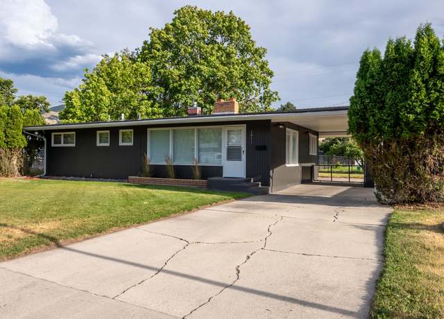 Property at 1911 34th St, Missoula, MT 59801, 3 beds, 2.5 baths