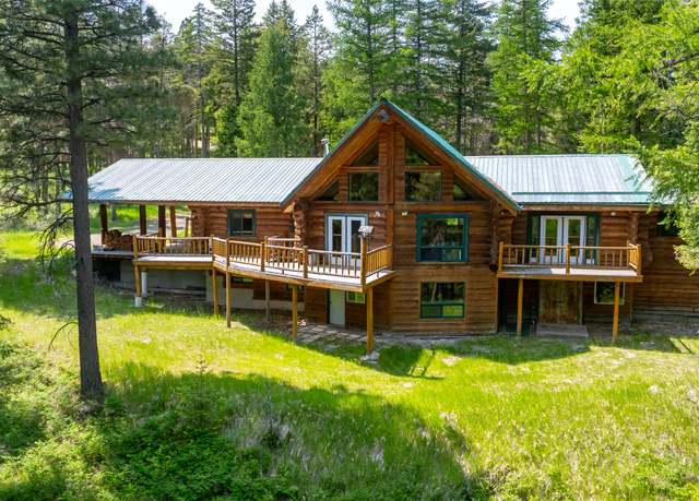 Property at 69 Bear Run Rd, Kalispell, MT 59901, 5 beds, 3 baths