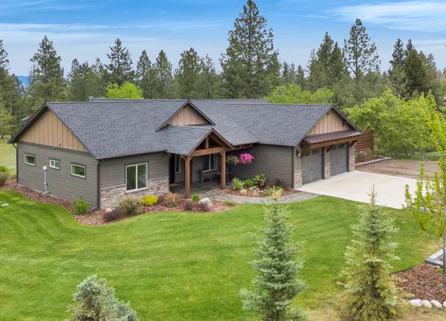 Property at 693 Cottonwood Rd, Hamilton, MT 59840, 3 beds, 2 baths